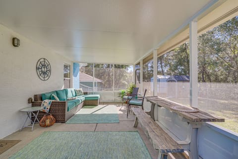 1 Mi to Golf: Citrus Springs Retreat w/ Fire Pit! House in Florida