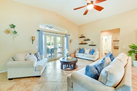 Private Pool & Patio: Desert Hot Springs Retreat House in Desert Hot Springs