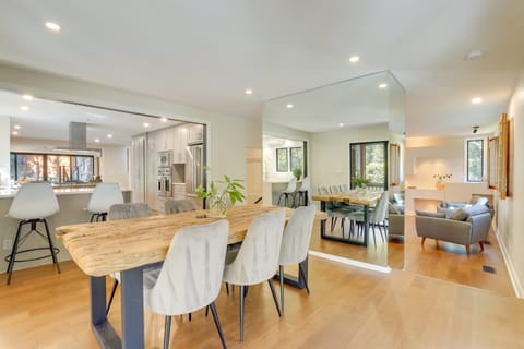 Mid-Century Modern Luxe Retreat w/ Hot Tub & Decks House in Sandy Springs