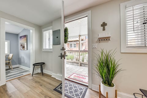 Cozy Jacksonville Cottage, Walkable Location! Cottage in Jacksonville