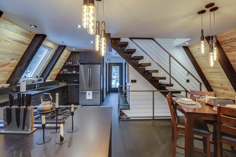 Stunning A-Frame Cabin, Steps to Clark Fork River House in Idaho