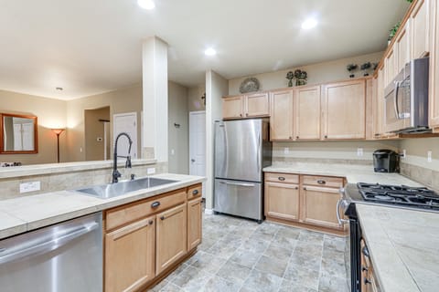 Hillsboro Vacation Rental ~ 19 Mi to Portland! House in Hillsboro