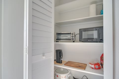 Indian Rocks Beach Getaway w/ Balcony + Bay View! Apartment in Indian Rocks Beach