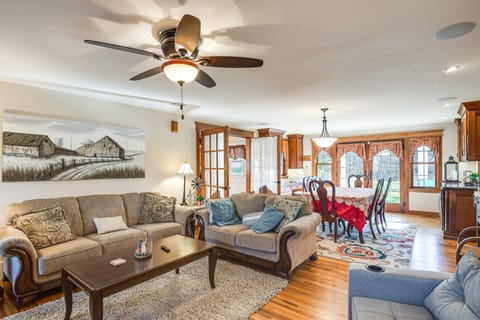 Charming Manchester Retreat w/ Patio & Fireplace! House in Iowa