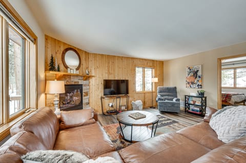 < 1/2 Mi to Marina: Grand Lake Getaway! House in Rocky Mountain National Park