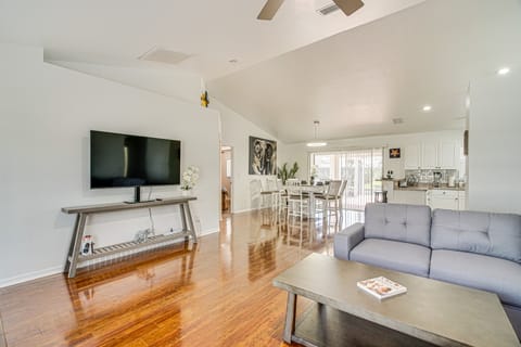 Heated Pool, 1 Mi to Golf! Cape Coral Canal Escape House in Cape Coral