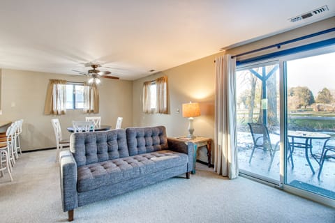 Cecil Vacation Rental: Walk to Shawano Lake! Apartment in Wisconsin