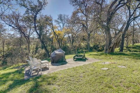 Cozy Bandera Cottage w/ Medina River Access! Cottage in Rio Grande