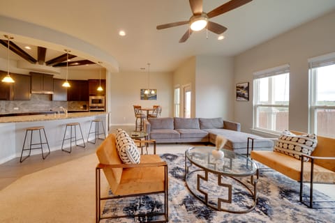 Pet-Friendly San Antonio Home Near Lackland AFB! House in San Antonio