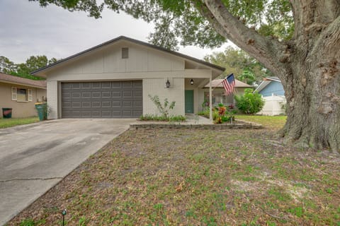Fully Remodeled St Petersburg Home w/ Private Pool House in Pinellas Park