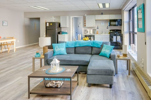 Updated Del Norte Apartment, Walk to Downtown! Apartment in Del Norte