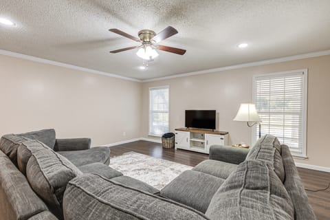 Tranquil Coden Retreat: 10 Mi to Dauphin Island! House in Mississippi