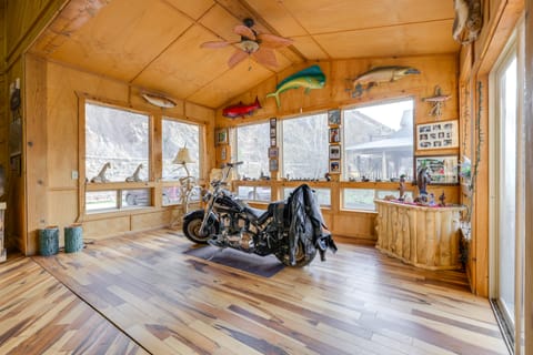 Salmon Vacation Rental w/ On-Site River Access! House in Salmon River