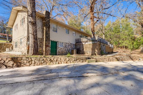 Comfortable Alabama Apartment: Pets Welcome! Apartment in Alabama