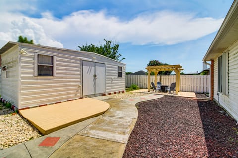 4 Mi to Beach: Home w/ Fenced Yard in Pensacola! House in Alabama