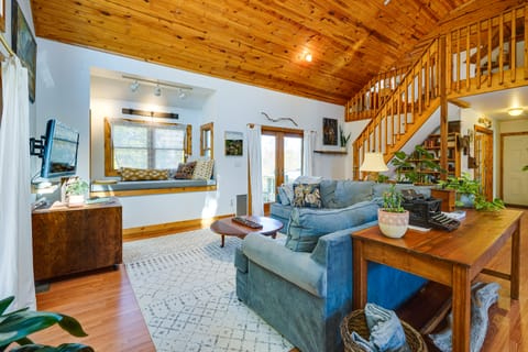 Delaware 'Wooded River Retreat' w/ Views & More House in Ohio