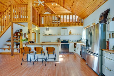 Delaware 'Wooded River Retreat' w/ Views & More House in Ohio