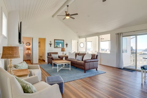 Scenic Bandon Vacation Rental w/ Beach Access! House in Oregon