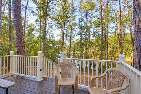 Modern McCormick Townhome on Lake Thurmond! Apartment in Clarks Hill Lake