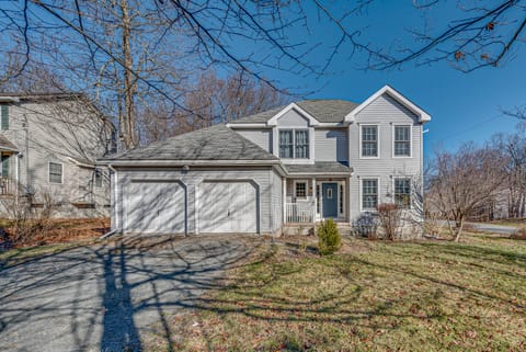 11 Mi to Camelback Resort: Tobyhanna Home! House in Coolbaugh Township