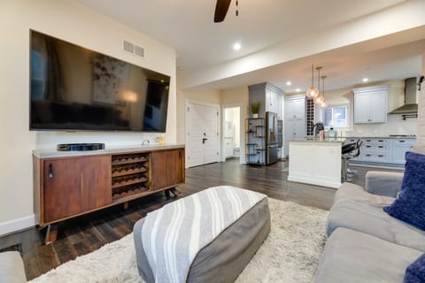 Charming Cincinnati Home w/ Spacious Deck! House in Cincinnati