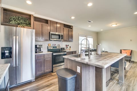 Grand Lake Views: Pet-Friendly Jay Getaway! House in Ozark Mountains