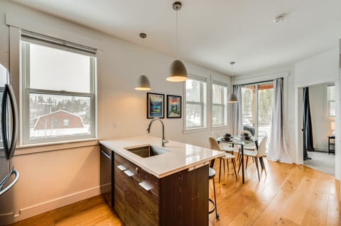 2 Mi to RMNP: Mtn-View Grand Lake Loft! Apartment in Grand Lake