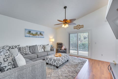 1 Mi to Sand/Fishing Pier! Panama City Beach Gem House in Panama City Beach