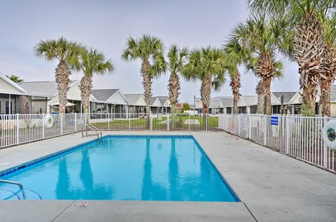 1 Mi to Sand/Fishing Pier! Panama City Beach Gem House in Panama City Beach
