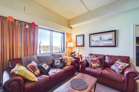 Pool & Hot Tub: Mtn-View Condo in Sugartop Resort! Apartment in Sugar Mountain