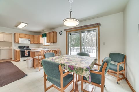 Cozy Mancelona Home: Ski, Golf & Snowmobile! House in Michigan