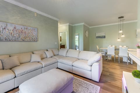 8 Mi to Disney Parks: Family Davenport Condo Apartment in Four Corners