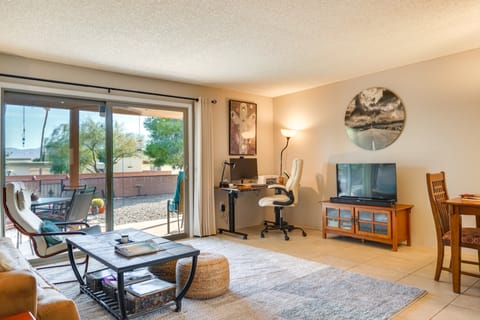 Pet-Friendly 55+ Green Valley Home w/ Golf Gear! House in Green Valley
