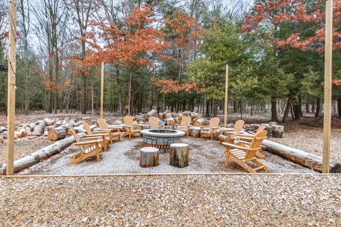 Houtzdale Home w/ Shuffleboard & Pickleball! House in Allegheny River