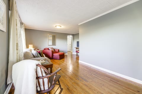 Pet-Friendly Union Home ~ 19 Mi to Cincinnati! House in Ohio