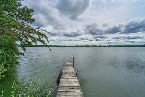 Countryside Retreat on Cokato Lake w/ Indoor Sauna House in Minnesota