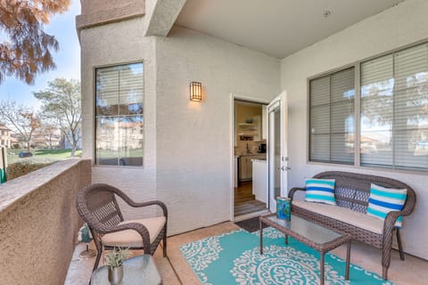 First-Floor Condo w/ Pool Access in Mesa! Apartment in Gilbert