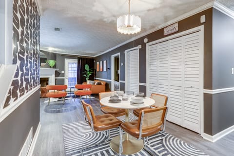 Atlanta Vacation Rental ~ 15 Mi to Downtown! Apartment in College Park