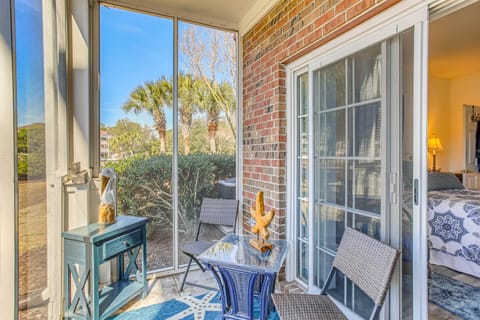 Swim, Golf & Unwind: Barefoot Resort Condo Apartment in North Myrtle Beach