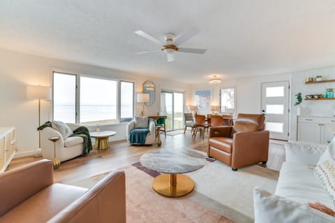 Bright Houghton Lake Home w/ Boat Dock + Fire Pit House in Michigan