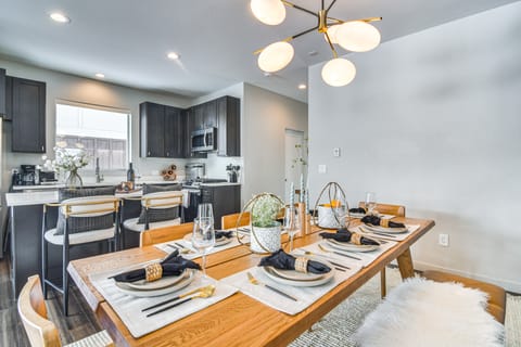 Granby Retreat w/ Community Pool: Ski-In/Ski-Out! Apartment in Granby