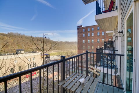 Walkable Lynchburg Condo w/ Private Balcony Apartment in Madison Heights