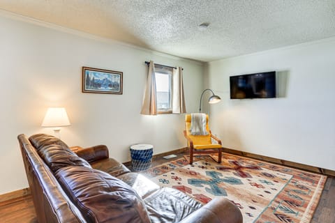 Pet-Friendly Pagosa Springs Home: 1 Mi to Hiking House in Colorado
