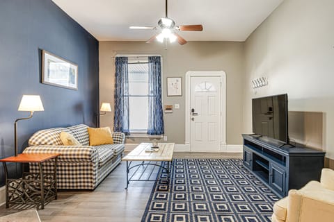 Pet-Friendly Indianapolis Retreat Near City Center Apartment in Indianapolis