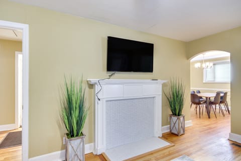 Augusta Home w/ Fenced Yard - 4 Mi to Downtown! House in Augusta