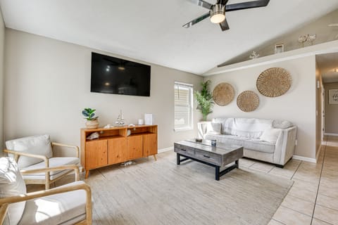 Charming PCB Home ~ 1 Mi to Beach Access! House in Panama City Beach