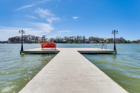 Fish, Boat & Unwind! Retreat w/ Lake Dunlap Access House in New Braunfels