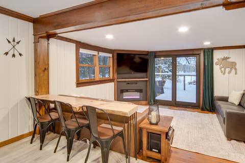 Waterfront Duluth Cabin w/ Deck & River View! House in Wisconsin