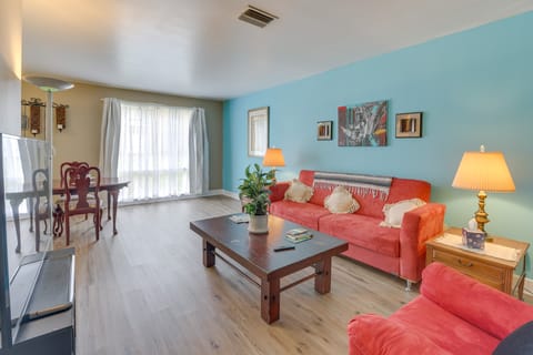 Montgomery Home in Garden District: 2 Mi to Dtwn! Apartment in Montgomery