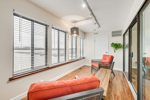 Lakefront Port Clinton Condo w/ Boat Dock & Slip! Apartment in Port Clinton